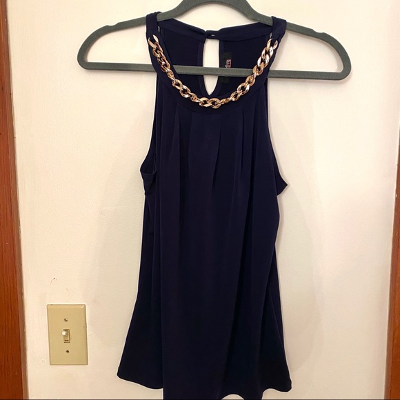 Dressy blue tank top with gold chain neckline - Picture 2 of 4